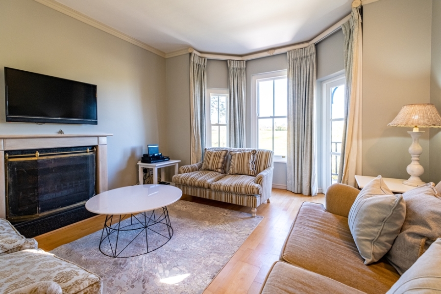 To Let 3 Bedroom Property for Rent in Fancourt Western Cape